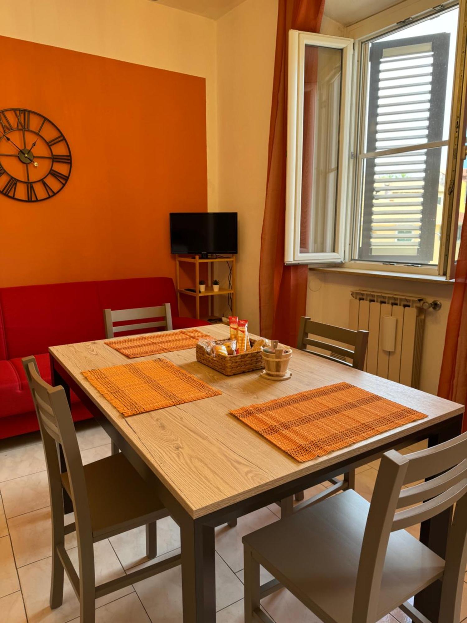 Colben Tuscany Home - Il Mare Dalla Finestra Nell'Atmosfera Tipica Livornese ลีวอร์โน ภายนอก รูปภาพ